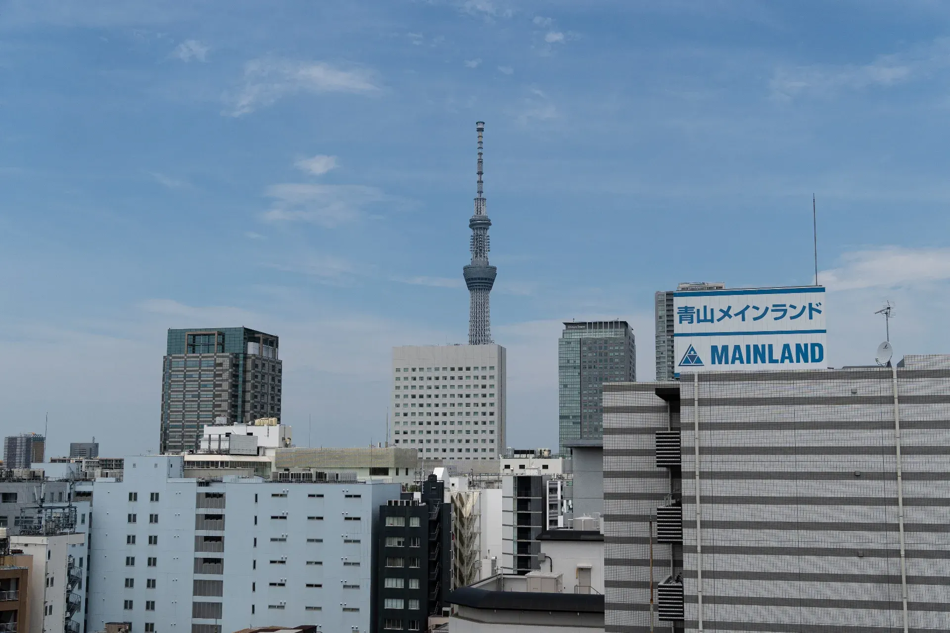 Kinshicho neighborhood in Tokyo with station access, shops and daily-life services