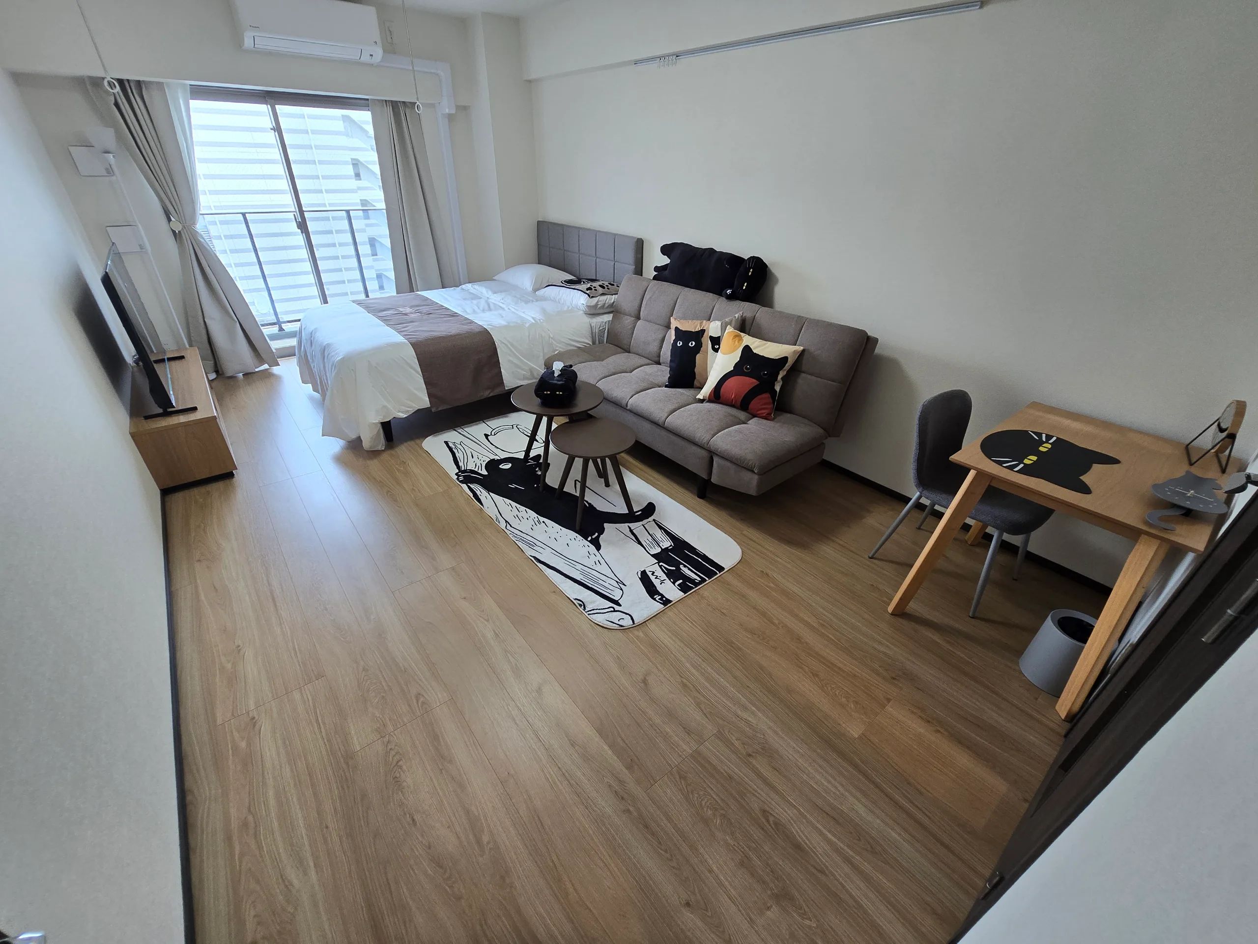 HIVEN Kinshicho BK 1302 - Cat concept / Skytree View (14)